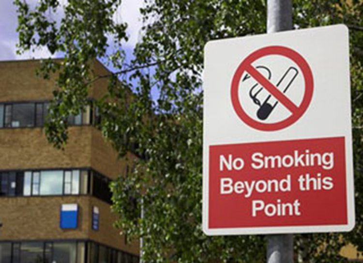 新西兰高等法院就医院吸烟诉讼召开听证会
